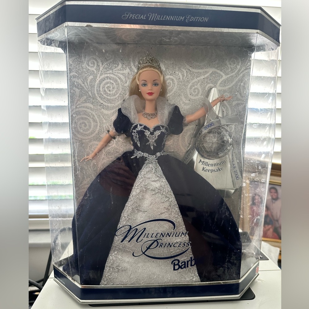 vintage 2000 Barbie Millennium Princess